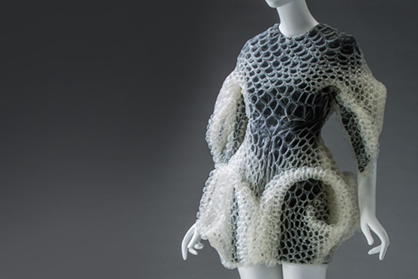 Dress, from the Iris van Herpen Haute Couture Collection, Autumn/Winter 2016, by Iris van Herpen (Dutch, b. 1984). Polyester monofilament organza, shibori tied, and cotton/elastane-blend twill. Collection of The Kyoto Costume Institute. © The Kyoto Costume Institute, photo by Takashi Hatakeyama.
